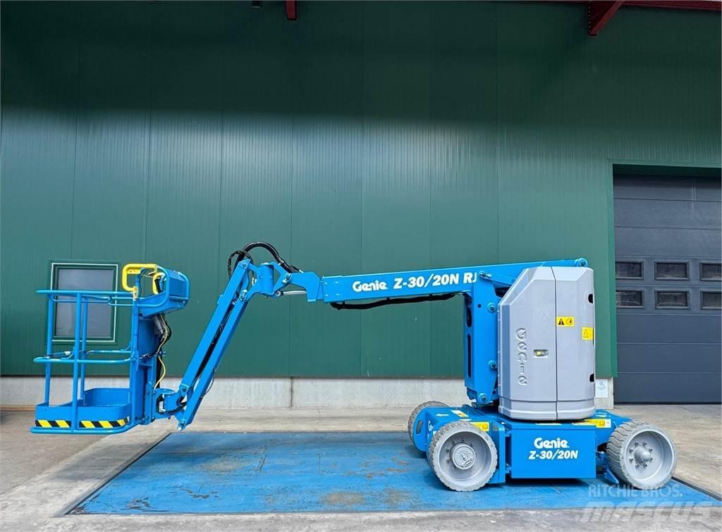 Genie Z-30/20N RJ 관절형 전동이동 리프트
