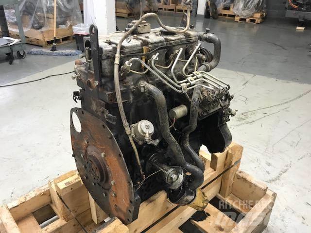 CAT 3024C 엔진