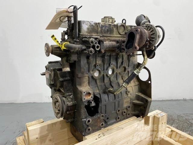 CAT 3024C 엔진