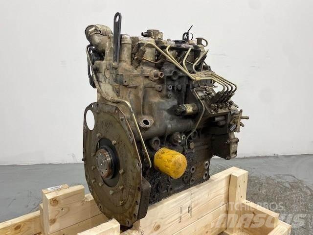 CAT 3024C 엔진