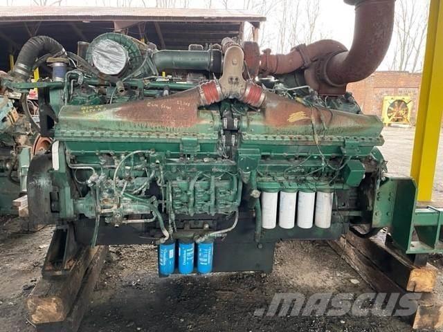 Cummins QSK50 엔진