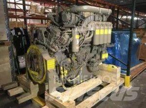Cummins QST30 엔진