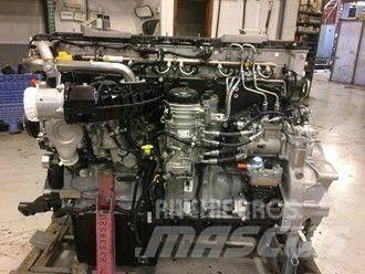 Detroit DD13 엔진