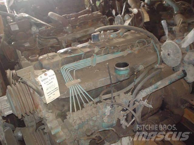 International DT 466C 엔진