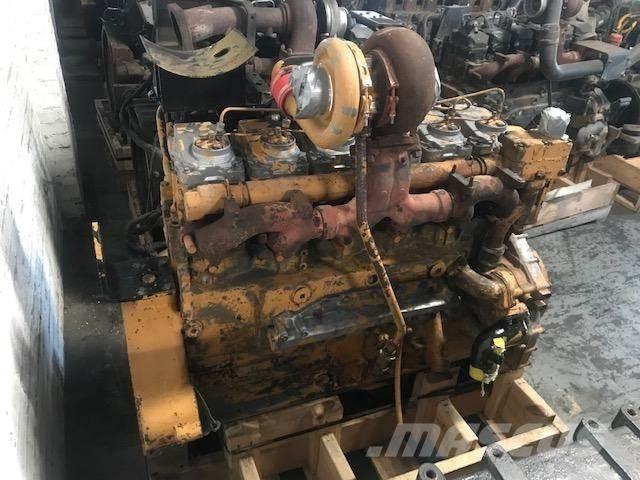 Komatsu S6D125-1 엔진