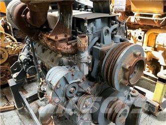 Komatsu SA6D140E-3 엔진