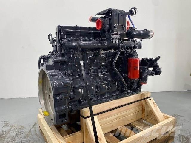 Komatsu SAA6D107E-1 엔진
