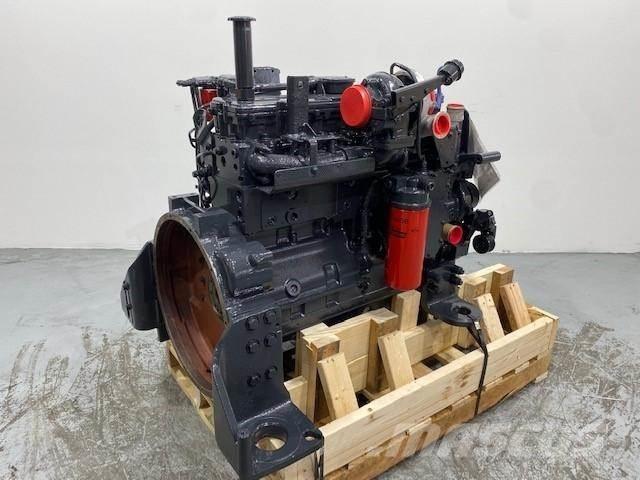 Komatsu SAA6D114E-3 엔진