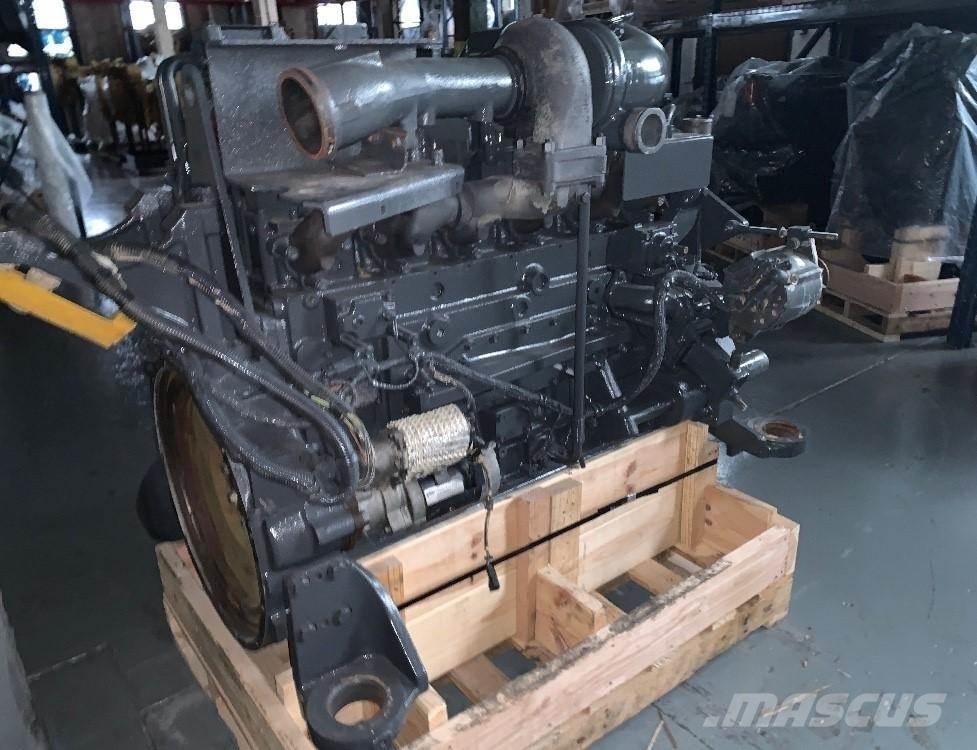 Komatsu SAA6D125E-3 엔진