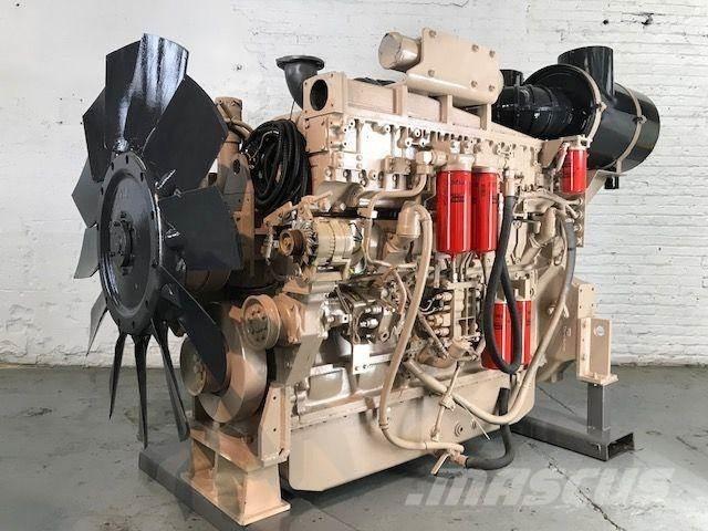 Komatsu SAA6D170E-3 엔진