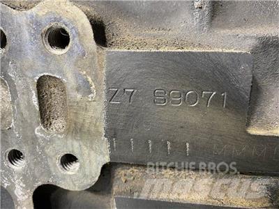 Yanmar 4TNV98T-ZXWTB 엔진