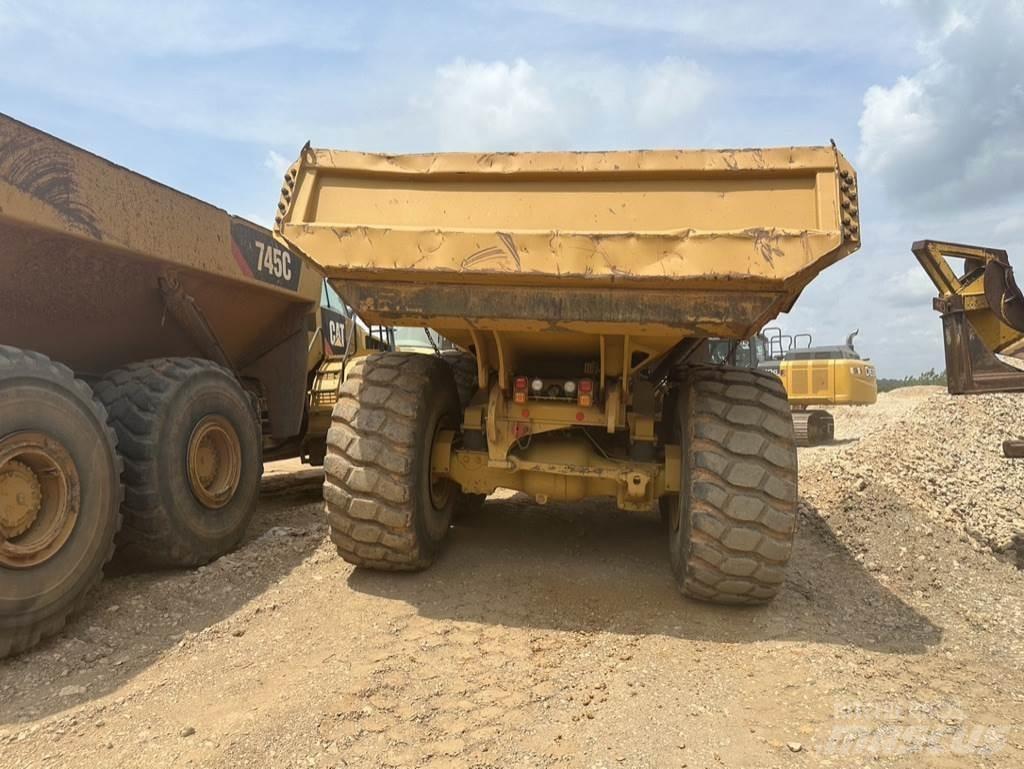 CAT 745 연결식 홀러