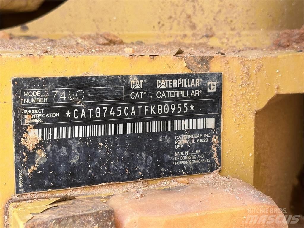 CAT 745C 연결식 홀러