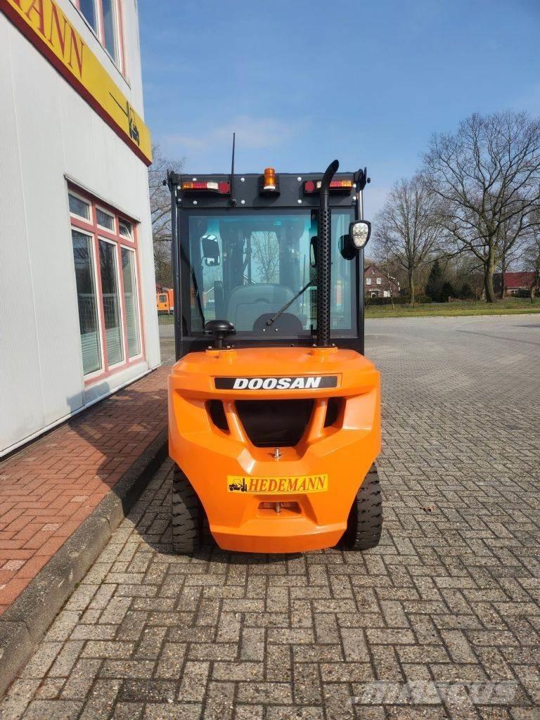 Doosan D30S-7 디젤 지게차