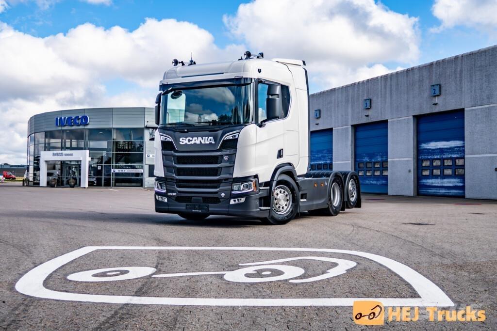 Scania R530 A6x2NB 트랙터 유닛