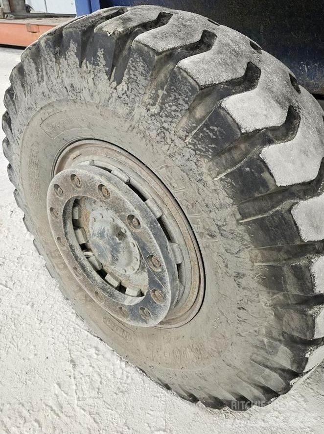Kalmar DCD28-1200LB 디젤 지게차