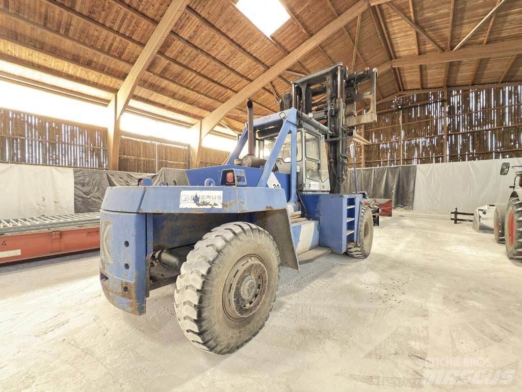 Kalmar DCD28-1200LB 디젤 지게차