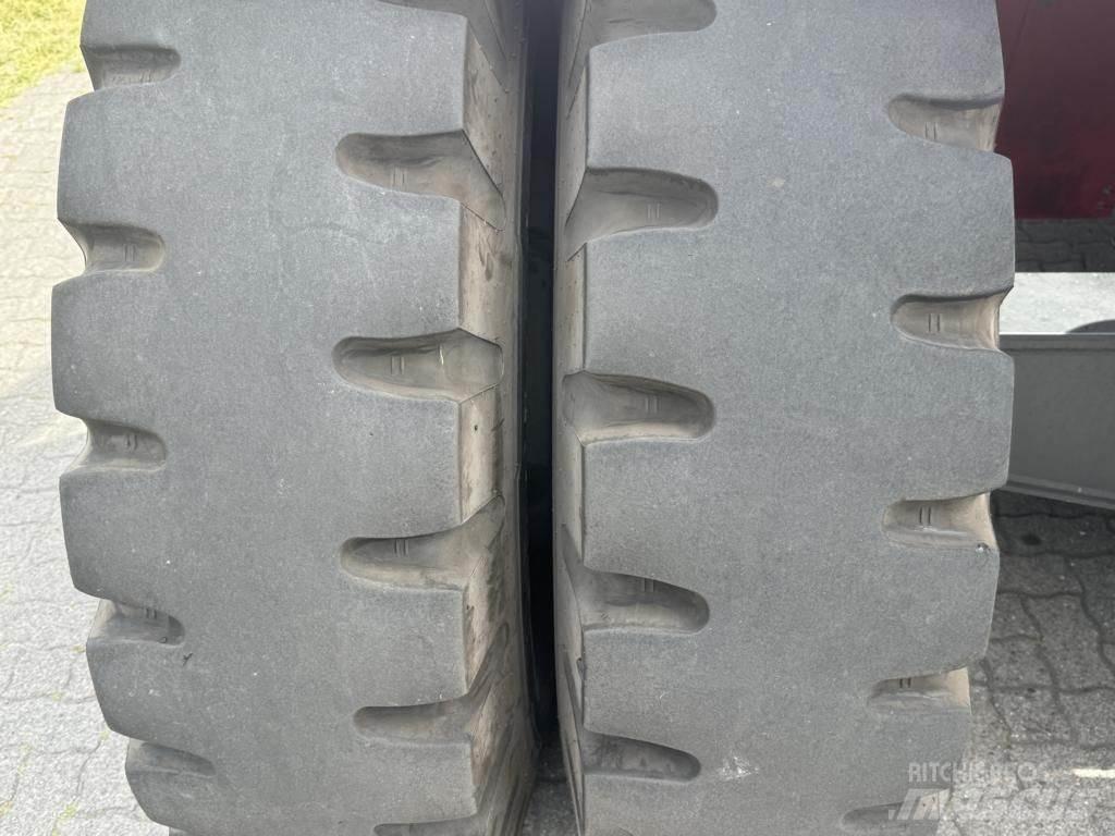 Kalmar DCG100-45ES7 컨테이너 핸들러