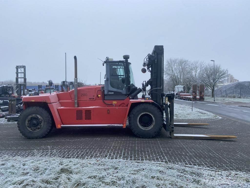 Kalmar DCG300-12LB 디젤 지게차