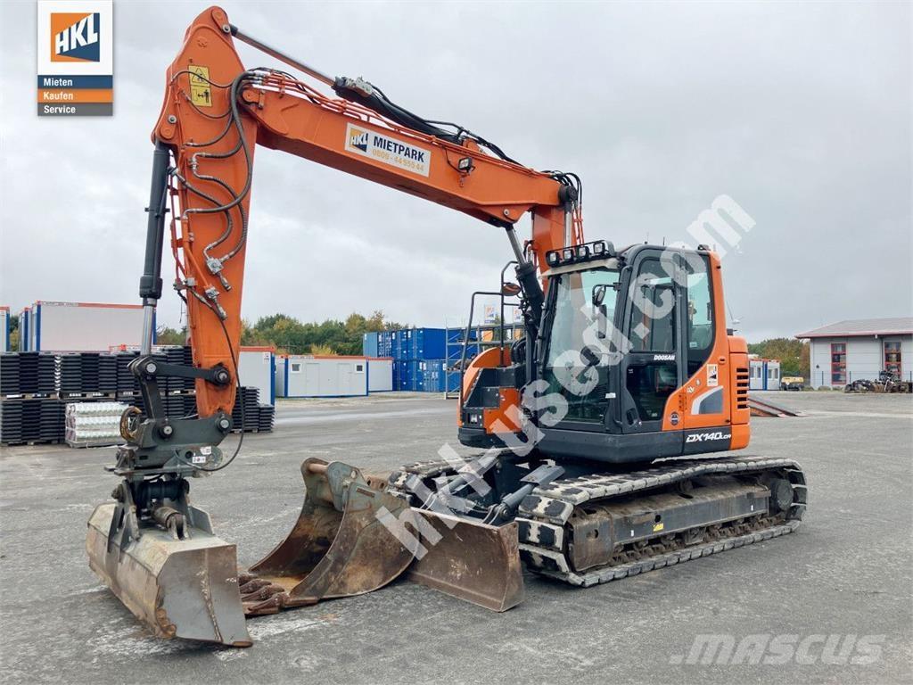 Doosan DX 140 LCR-5 대형 굴삭기 29톤 이상