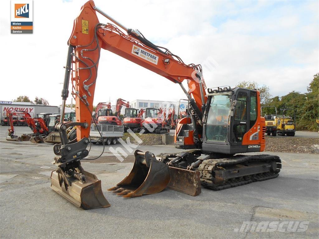 Doosan DX 140 LCR-5 대형 굴삭기 29톤 이상