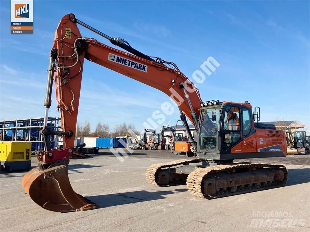 Doosan DX 225 LC-5 대형 굴삭기 29톤 이상