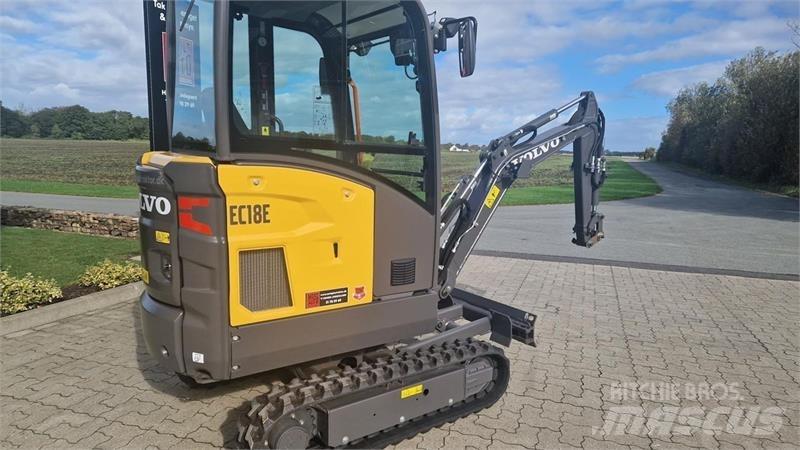 Volvo EC18E 소형 굴삭기 7톤 미만