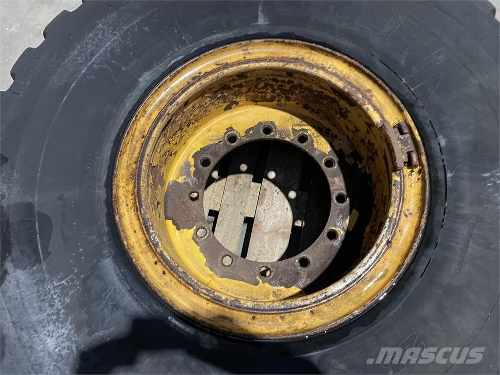  23.5xR25 Michelin XHA dæk 타이어, 휠 및 림