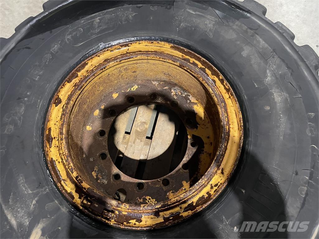  23.5xR25 Michelin XHA dæk 타이어, 휠 및 림