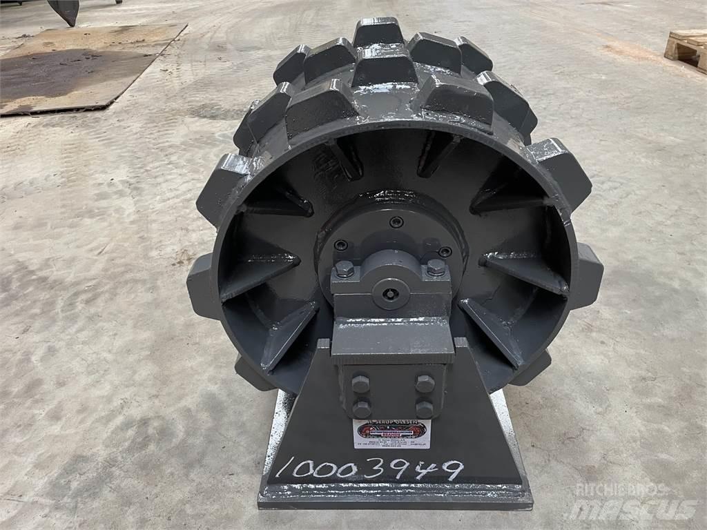  450 mm kompaktorhjul 공기 타이어 롤러