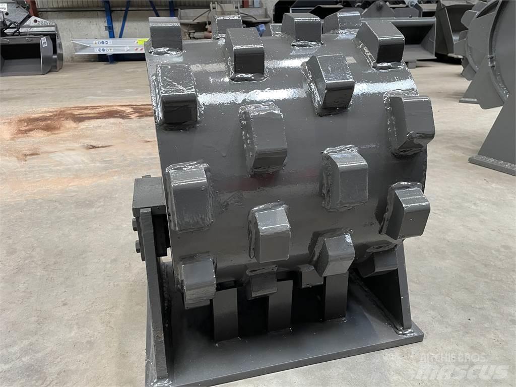  450 mm kompaktorhjul 공기 타이어 롤러