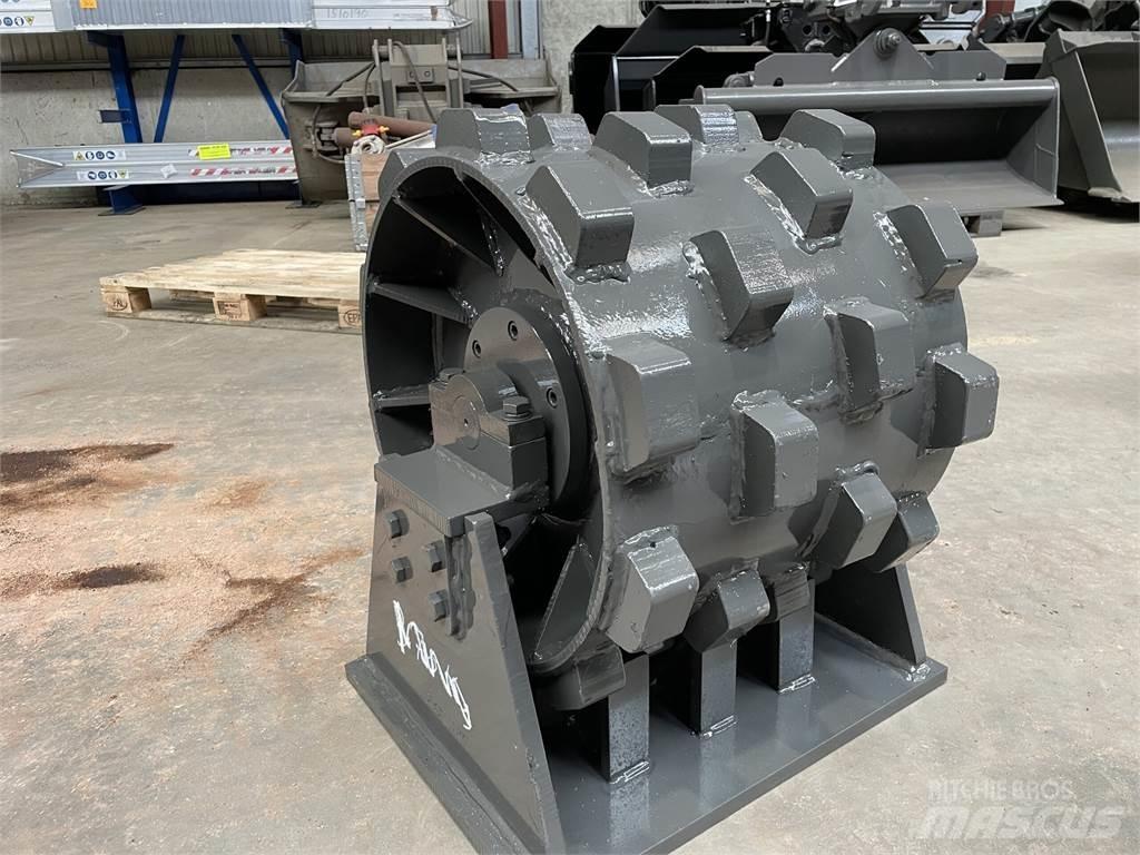  450 mm kompaktorhjul 공기 타이어 롤러