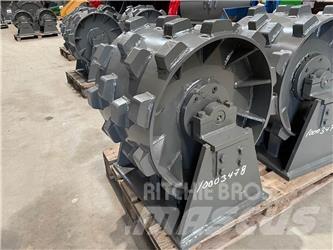  470 mm Kompaktorhjul 공기 타이어 롤러