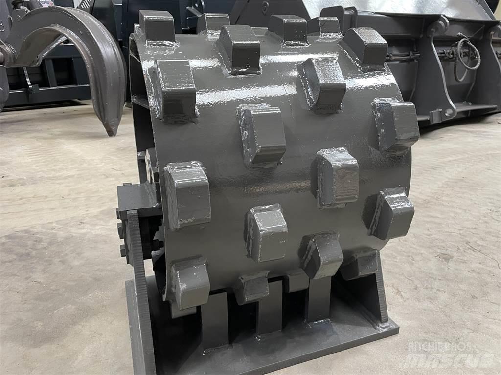  470 mm kompaktorhjul 공기 타이어 롤러