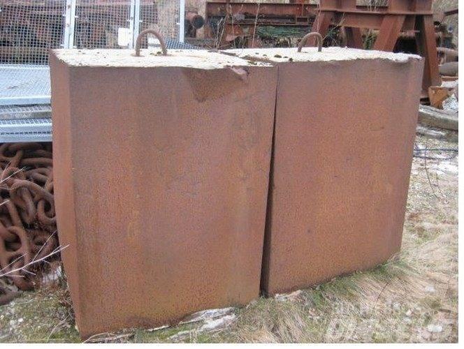  Ballastvægte 4 stk. - 2300 kg 크레인 부품 및 장비