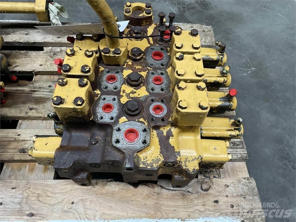 CAT 215LC hovedventilblok 유압식 기계