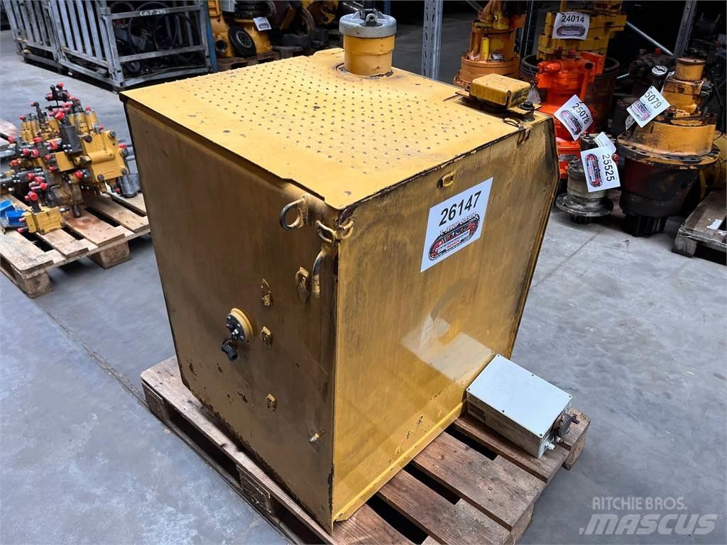 CAT 323D brændstoftank 기타 부품  
