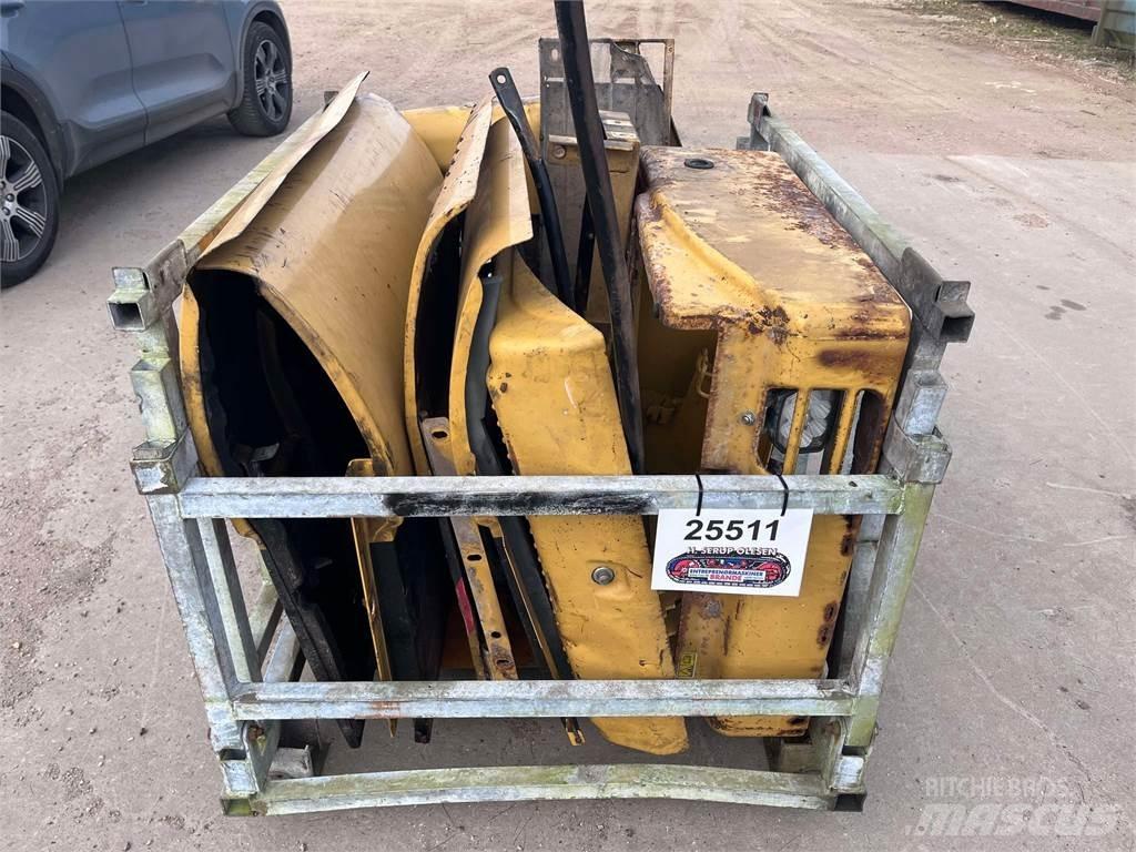 CAT 323D Skærme 기타 부품  