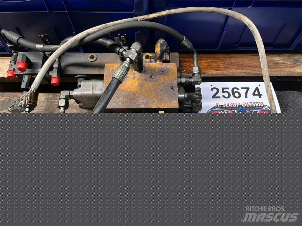 CAT 323D ventilgruppe-CON 유압식 기계