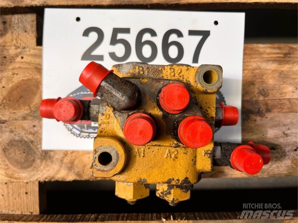 CAT 323D ventilgruppe GP 유압식 기계