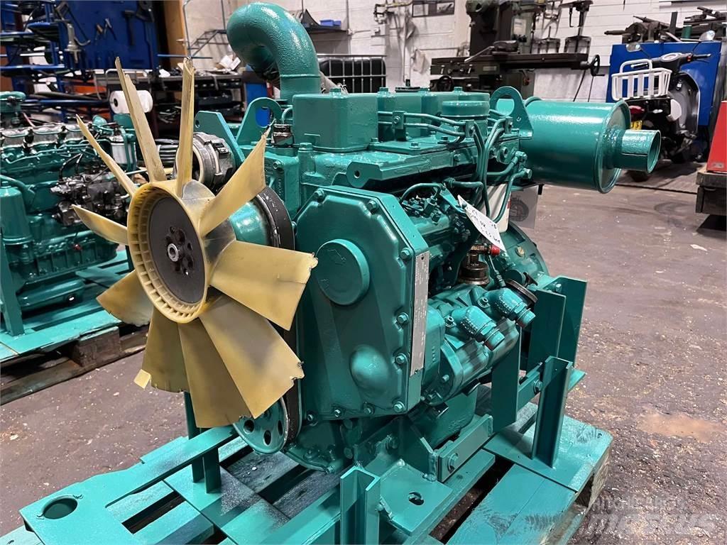 Cummins 4B3.9-C motor 엔진
