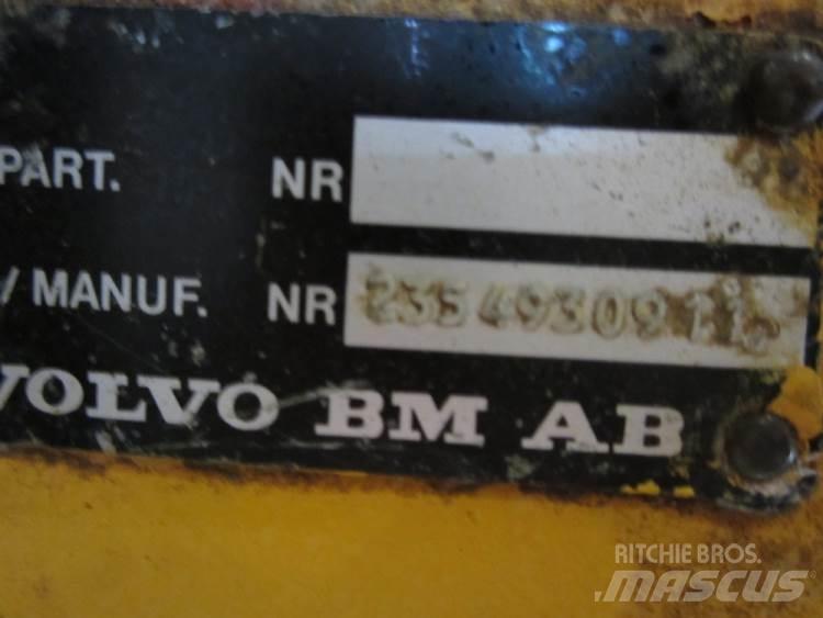  Frontaksel ex. Volvo A25C 차축