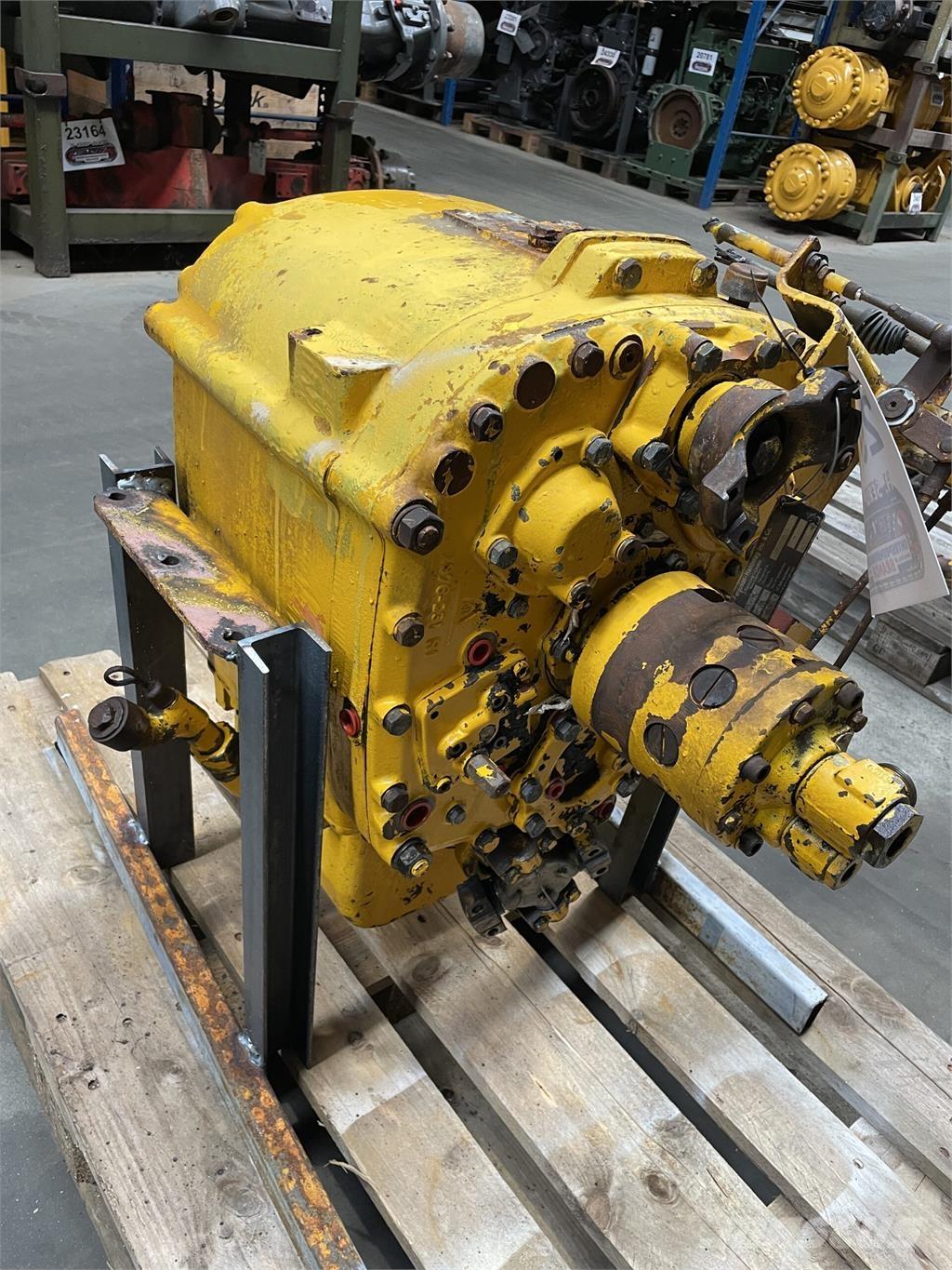 Hanomag 22C transmission 트랜스미션