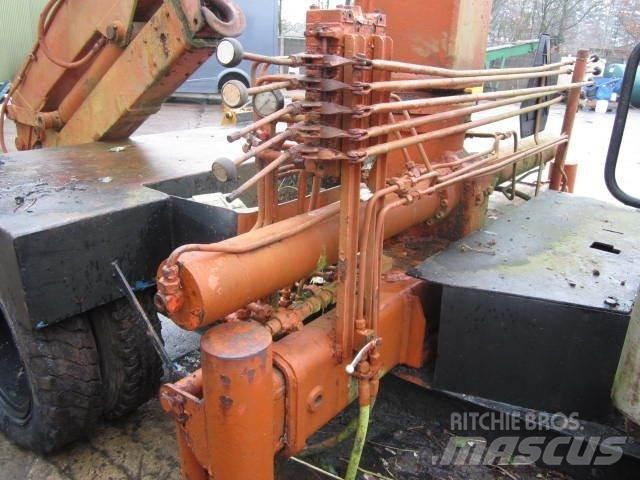 Hiab 1150 A/T 크레인