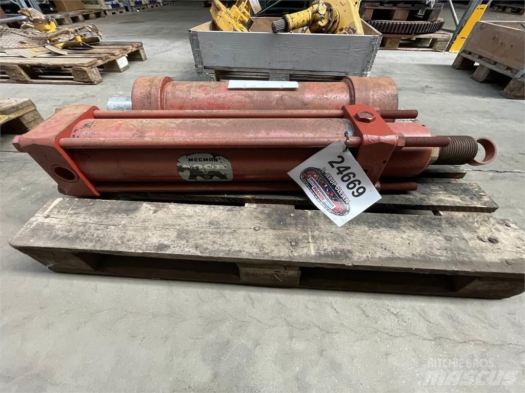  Hydr. cylinder Mecman Roch 유압식 기계