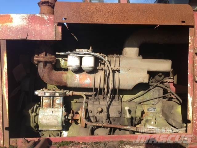 Leyland UE680 / 244 motor 엔진