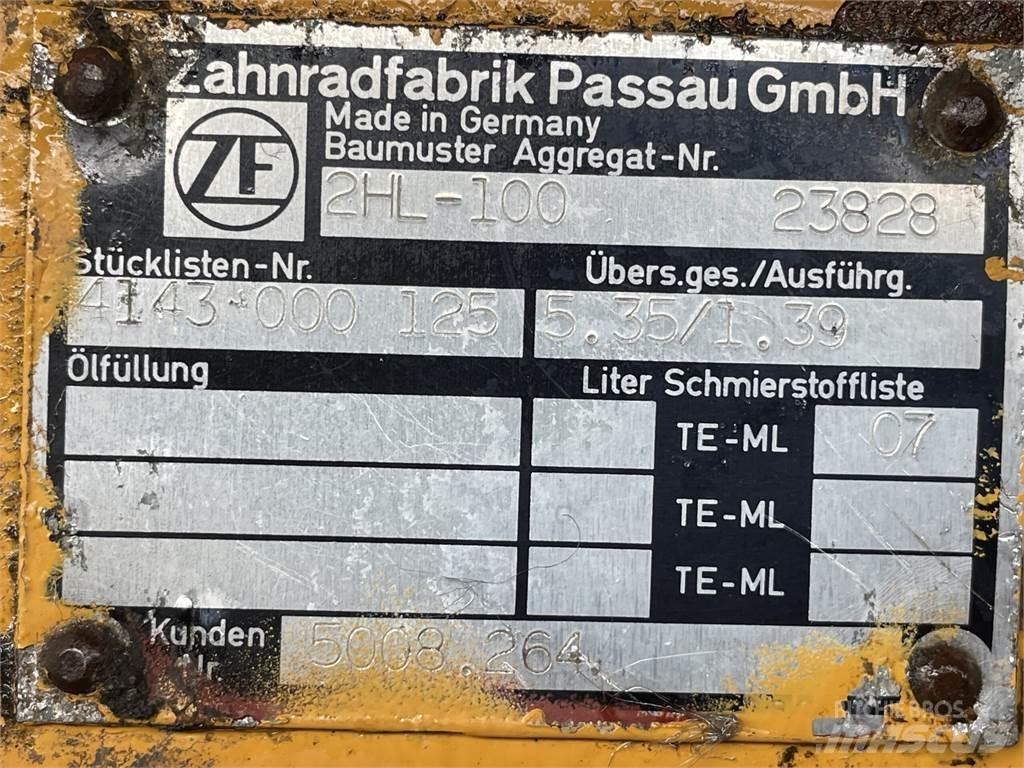 Liebherr A902 Køregear 트랜스미션