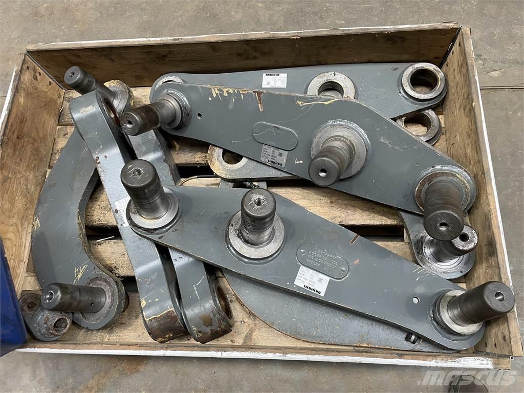 Liebherr L542 Link Arm 기타 부품  