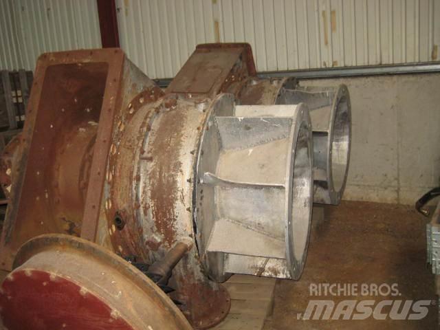MAN 12V 32/40 turbo - 2 stk 기타 부품  