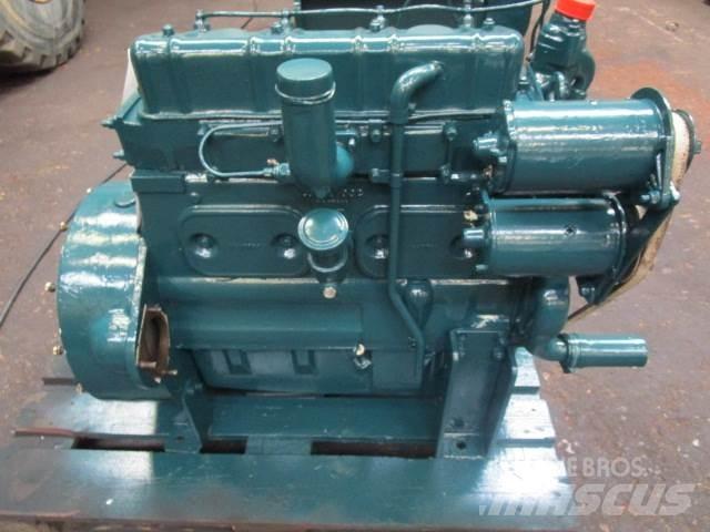 Perkins 4 cyl. motor 엔진